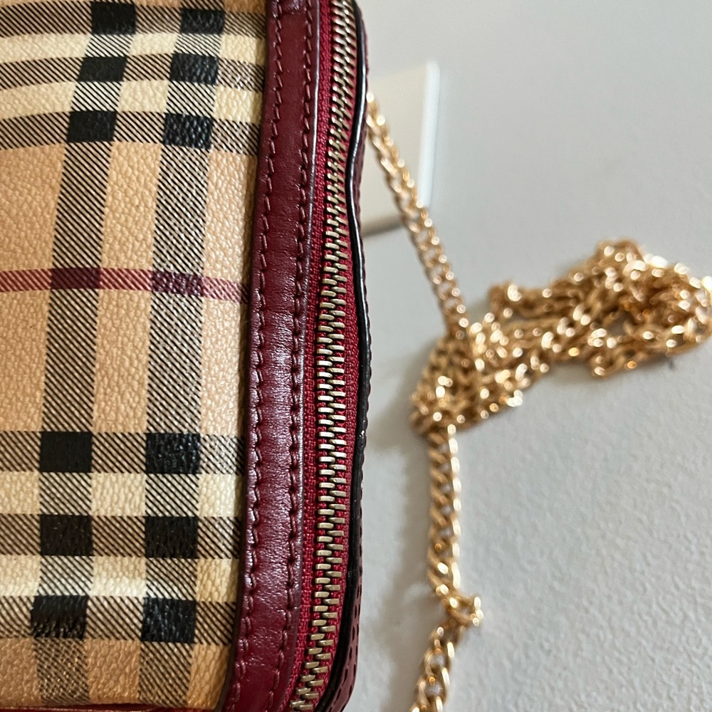 Burberry Checkered Beige and Red Women's Bag - Picture 7 of 12
